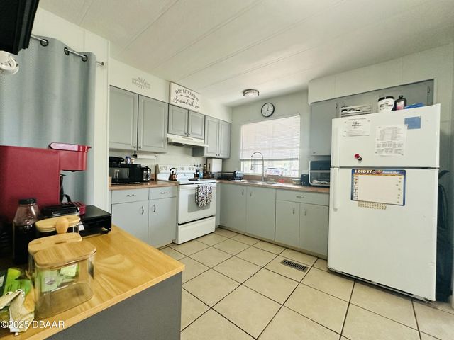 1813 Woodcrest Drive, Ormond Beach, FL 32174
