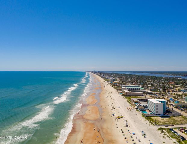1813 Woodcrest Drive, Ormond Beach, FL 32174