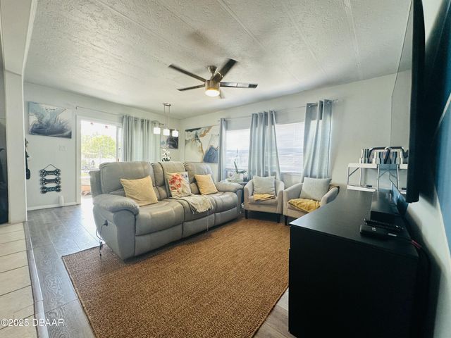1813 Woodcrest Drive, Ormond Beach, FL 32174