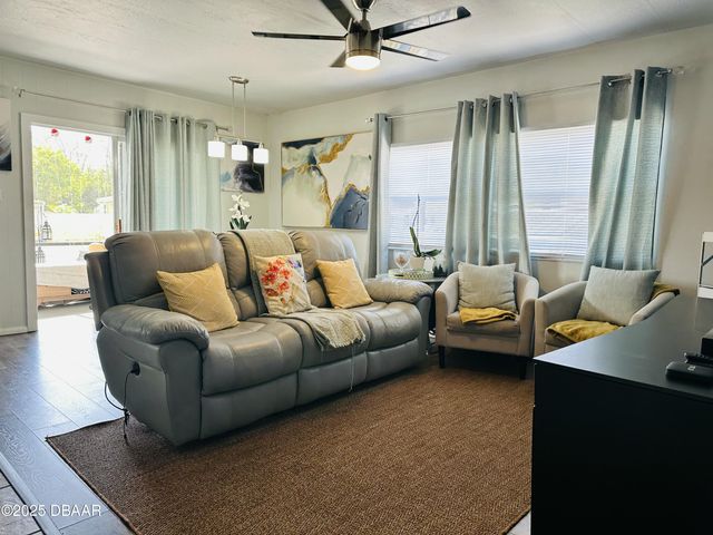 1813 Woodcrest Drive, Ormond Beach, FL 32174