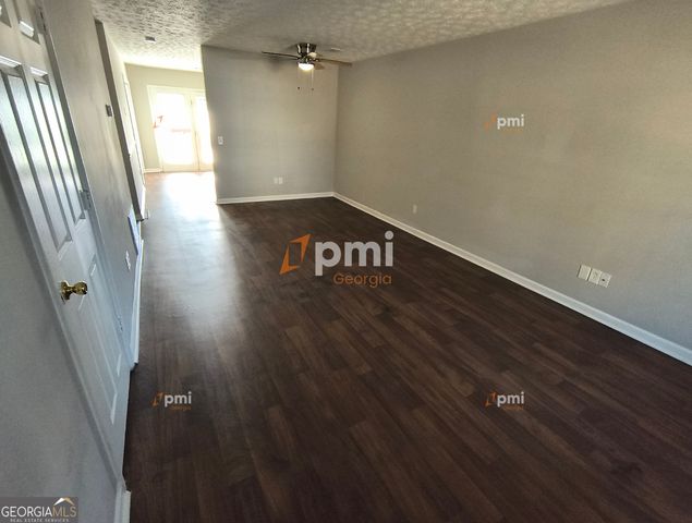 102 Peachtree Court, Lagrange, GA 30241