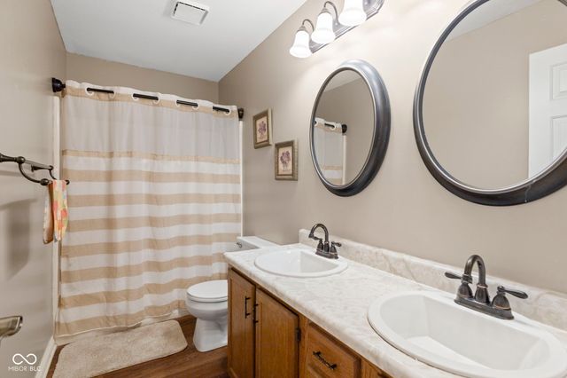 9961 N Gasburg Road, Mooresville, IN 46158