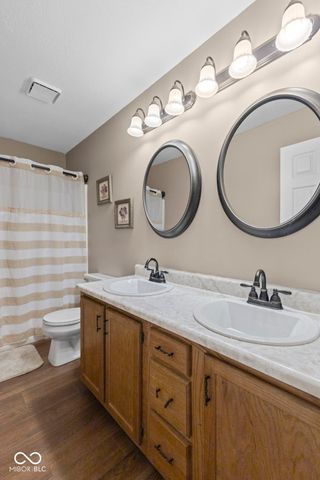 9961 N Gasburg Road, Mooresville, IN 46158