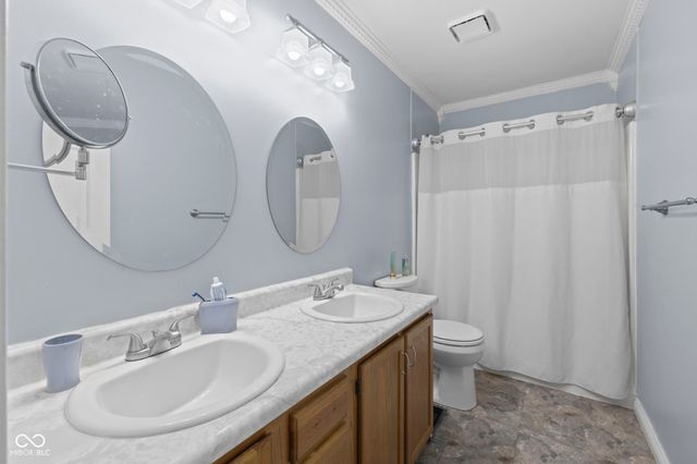 9961 N Gasburg Road, Mooresville, IN 46158