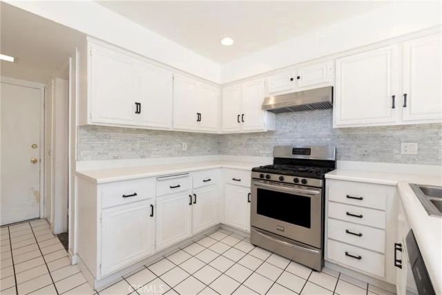 1546 Holly Court, Thousand Oaks, CA 91360