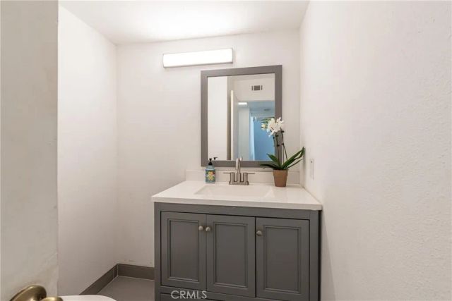 1546 Holly Court, Thousand Oaks, CA 91360