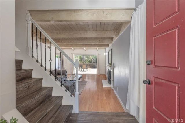 1546 Holly Court, Thousand Oaks, CA 91360