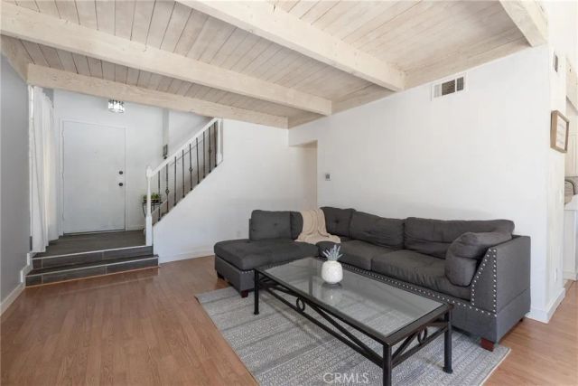 1546 Holly Court, Thousand Oaks, CA 91360