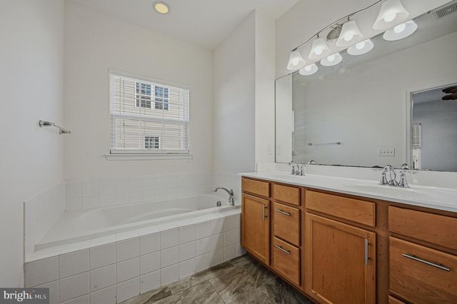 27932 HOME FARM DR, Millsboro, DE 19966