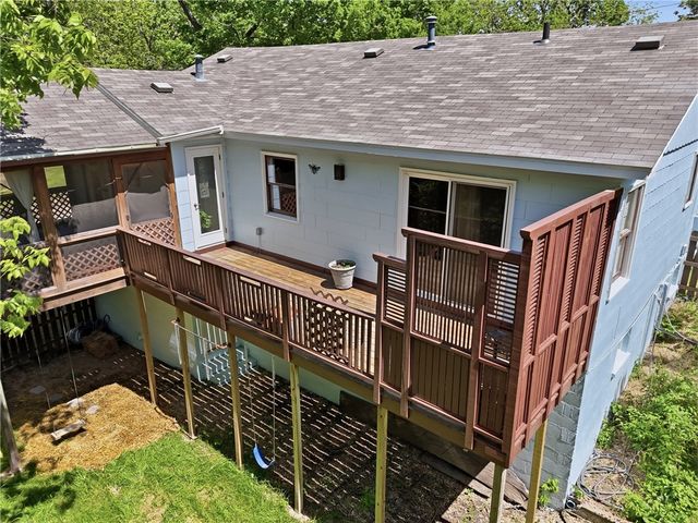 115 Wall Street, Eureka Springs, AR 72632