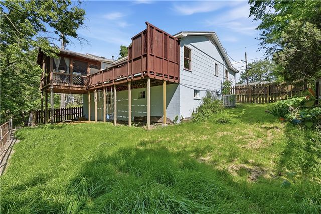 115 Wall Street, Eureka Springs, AR 72632