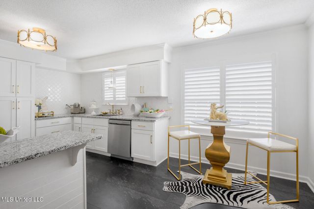 1 Epico Hollow Drive, Gulfport, MS 39507