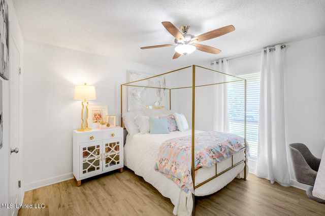 1 Epico Hollow Drive, Gulfport, MS 39507