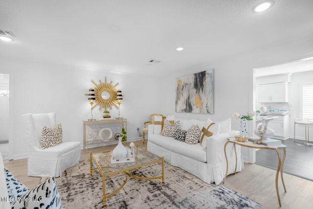 1 Epico Hollow Drive, Gulfport, MS 39507