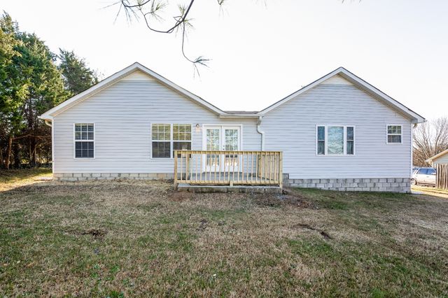 200 Oakmont Dr, La Vergne, TN 37086