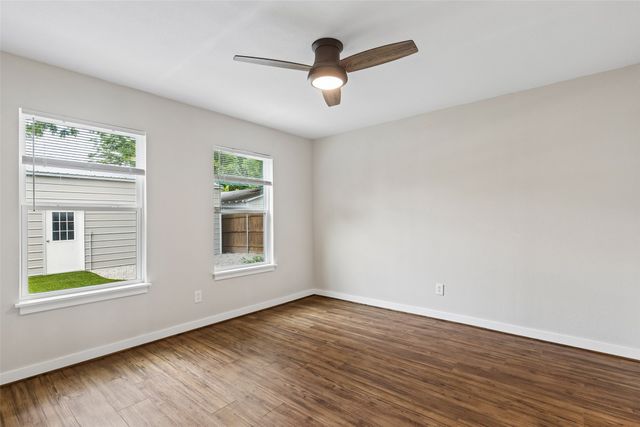 601 N Main Street, Farmersville, TX 75442