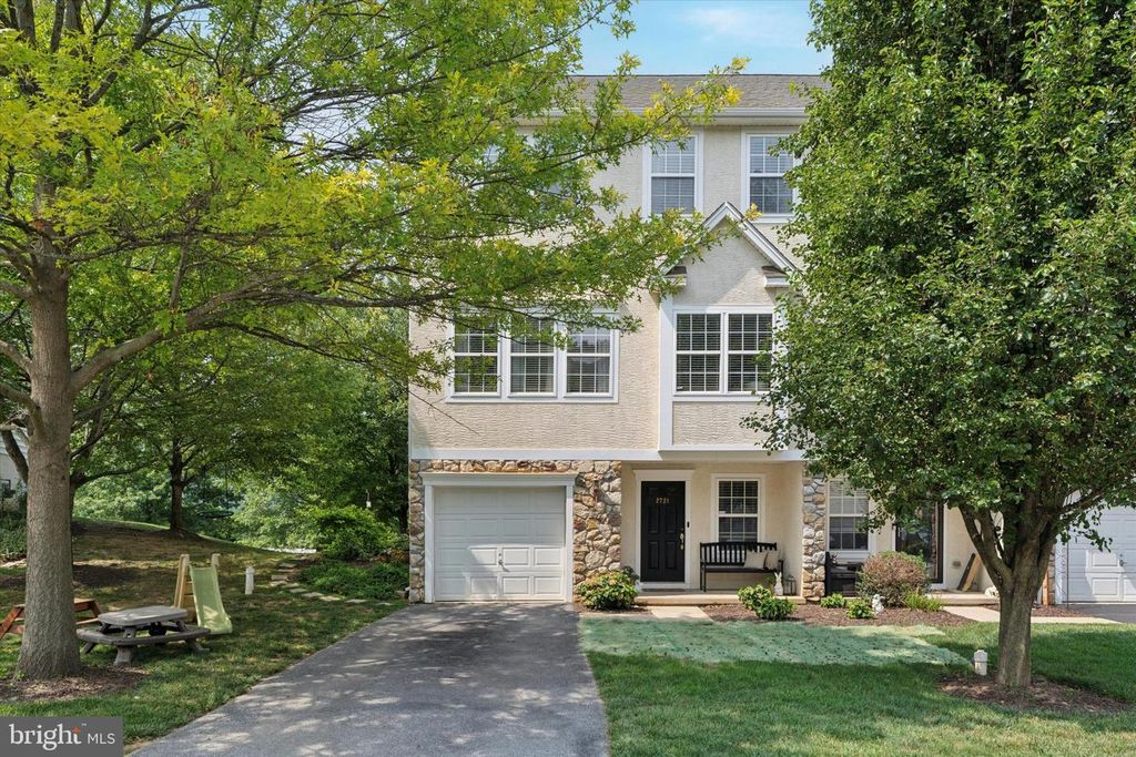 2721 FYNAMORE LN, Downingtown, PA 19335
