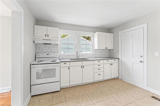 828 Ferrell Avenue, Winston-salem, NC 27101
