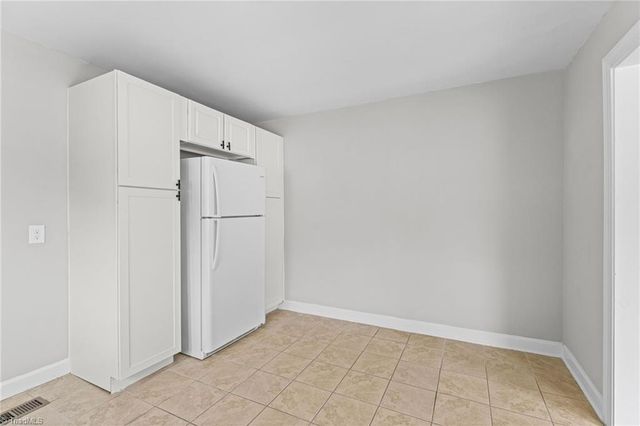 828 Ferrell Avenue, Winston-salem, NC 27101
