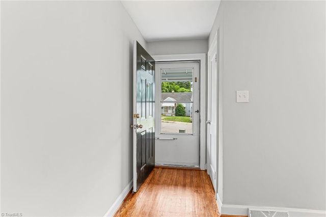 828 Ferrell Avenue, Winston-salem, NC 27101