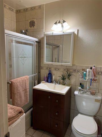 20 Wendell Street 34E, Hempstead, NY 11550