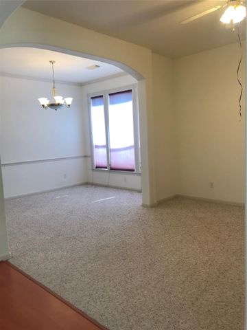 2429 Chantilly Lane, Conroe, TX 77384