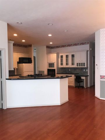 2429 Chantilly Lane, Conroe, TX 77384