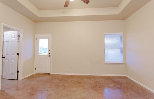 421 Jack Rabbit LN B, Buda, TX 78610