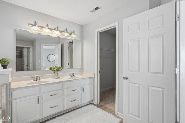 13884 Oliver Lane, Carmel, IN 46074