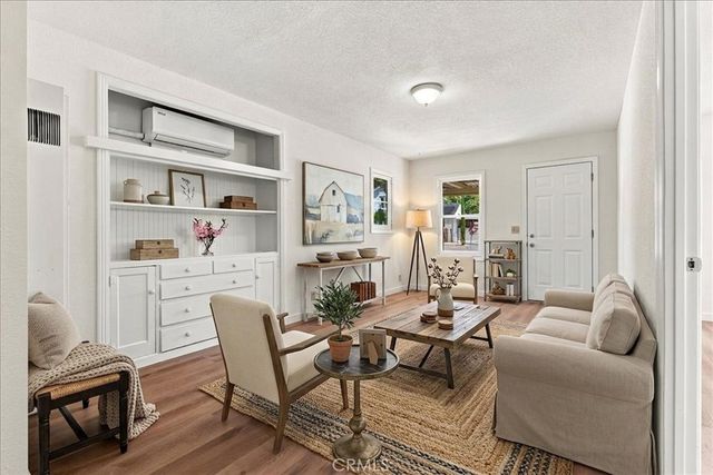1844 Vine, Paso Robles, CA 93446