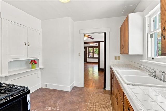 1844 Vine, Paso Robles, CA 93446