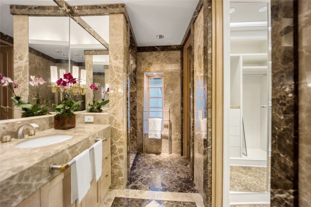 3901 Turtle Creek Boulevard, Residence 7, Dallas, TX 75219