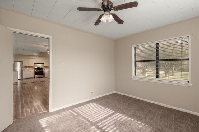 2155 W Us Highway 287, Groveton, TX 75845