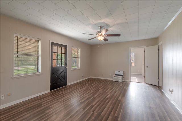 2155 W Us Highway 287, Groveton, TX 75845