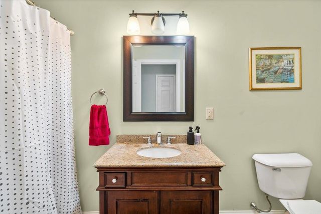 49 Stone Bridge Lane, Jericho, VT 05465