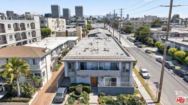 1754 Federal Avenue, Los Angeles, CA 90025