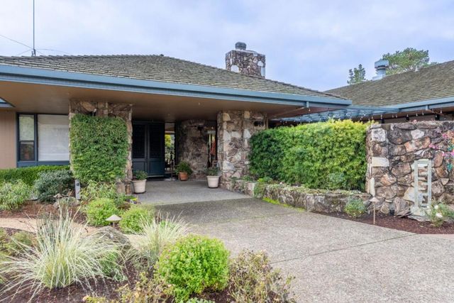 249 Del Mesa Carmel, Carmel, CA 93923