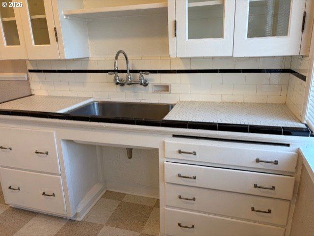 2010 Se SHERMAN St, Portland, OR 97214