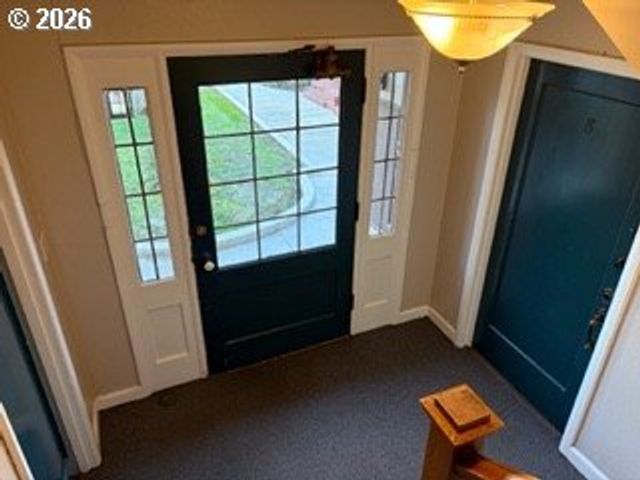 2010 Se SHERMAN St, Portland, OR 97214