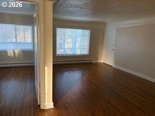 2010 Se SHERMAN St, Portland, OR 97214