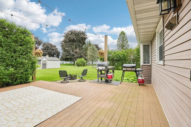 605 5th Street, Waunakee, WI 53597
