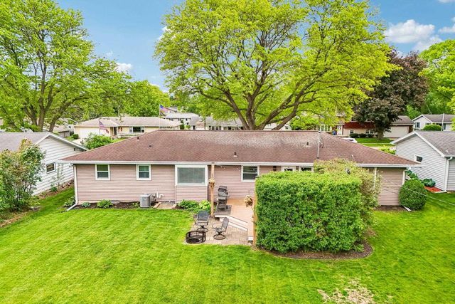 605 5th Street, Waunakee, WI 53597