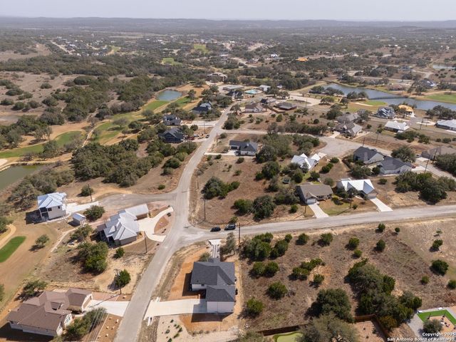 121 Jacob Dearing, Blanco, TX 78606