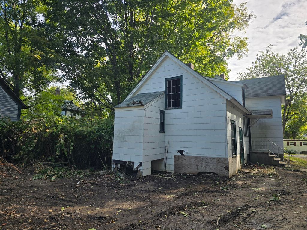 7 Lake Street, Oxford, ME 04270 — photo 4