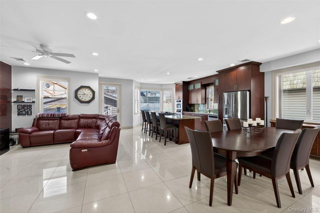 20 Hyman Court, Brooklyn, NY 11229