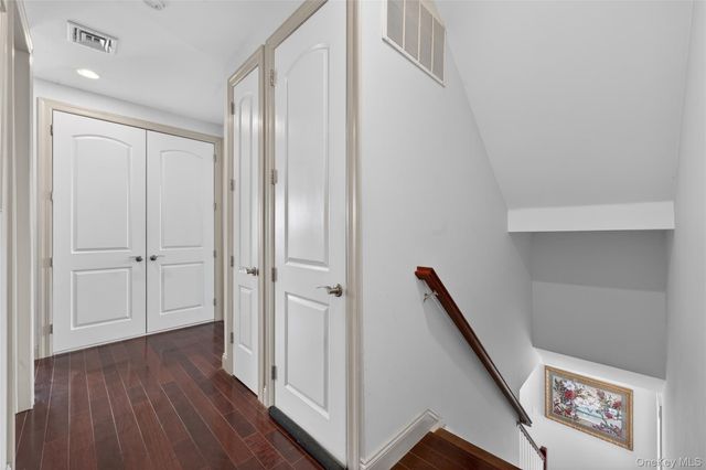 20 Hyman Court, Brooklyn, NY 11229