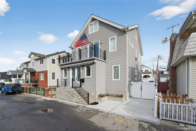 20 Hyman Court, Brooklyn, NY 11229