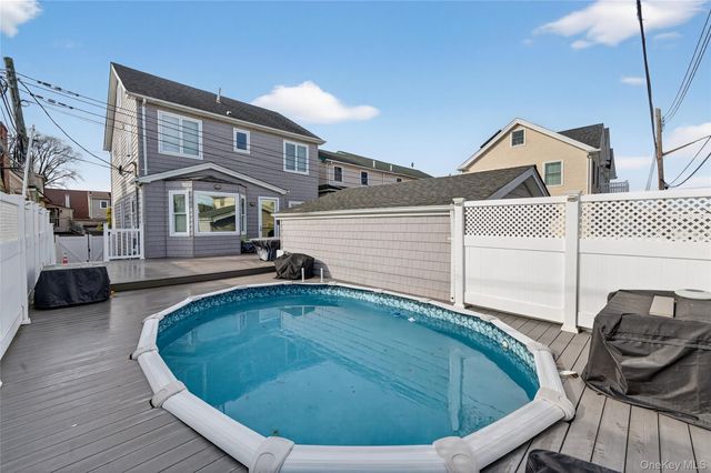 20 Hyman Court, Brooklyn, NY 11229