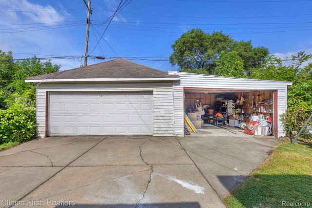 14077 Mark Twain Street, Detroit, MI 48227