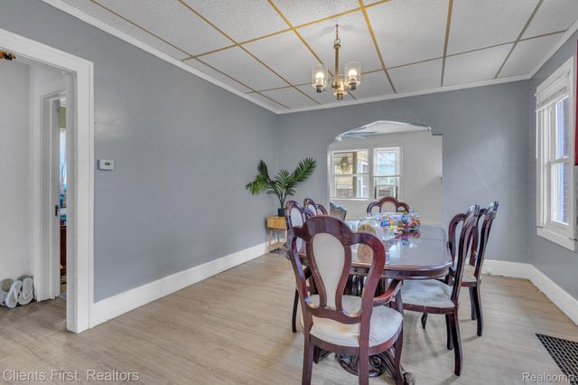 14077 Mark Twain Street, Detroit, MI 48227